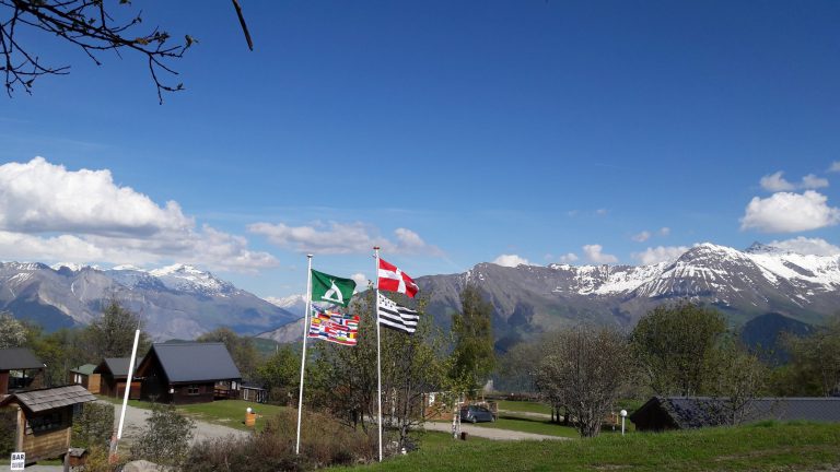 Camping Caravaneige du Col wintersportcamping 768x432