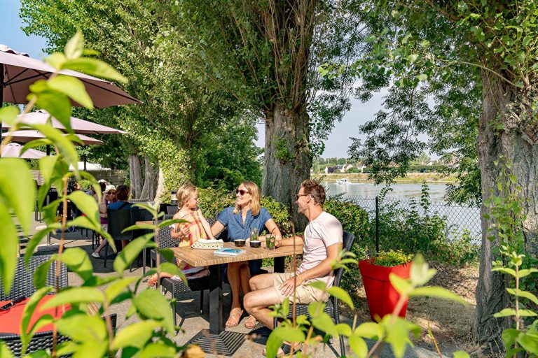 Camping International Maisons Laffitte camping Parijs terras aan de Seine 768x512