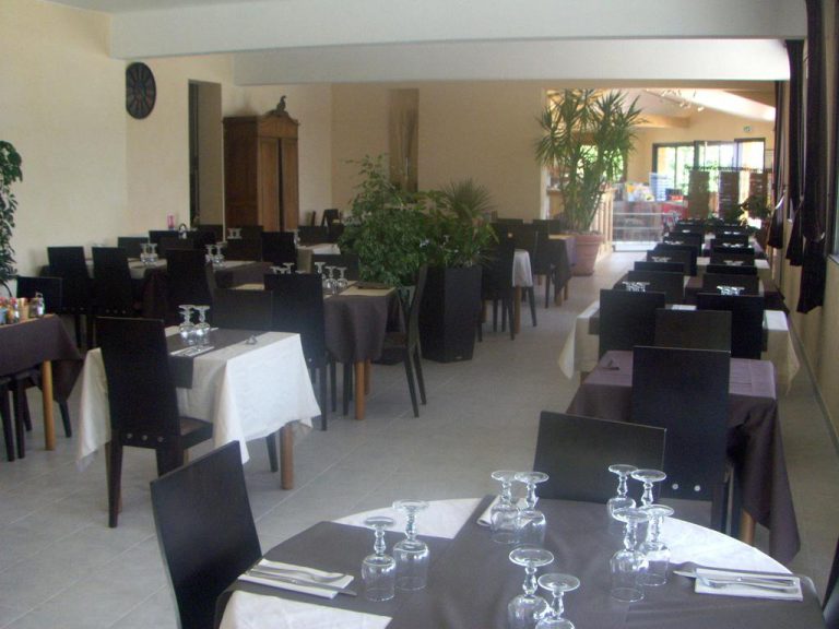 Camping La Motte Flottante restaurant 768x576