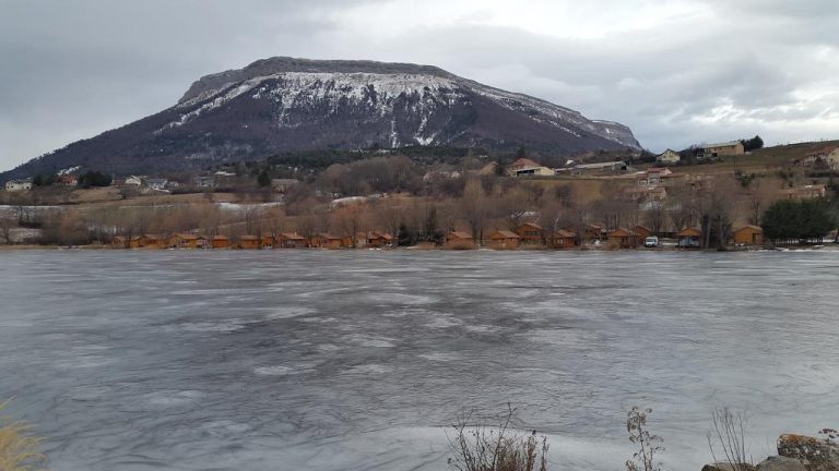 Camping La Motte Flottante wintercamping chalet verhuur 768x432