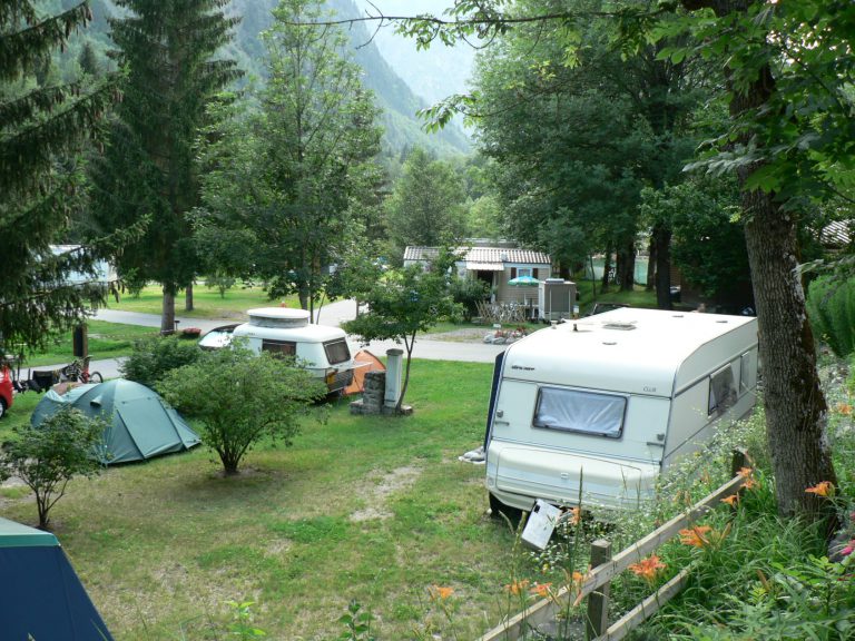 Camping Le Champ du Moulin staanplaats 768x576