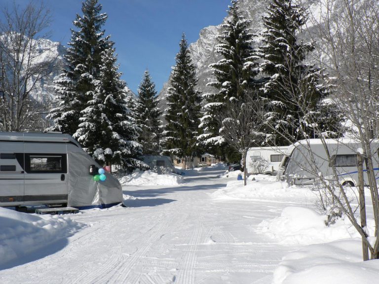 Camping Le Champ du Moulin wintercamping 768x576