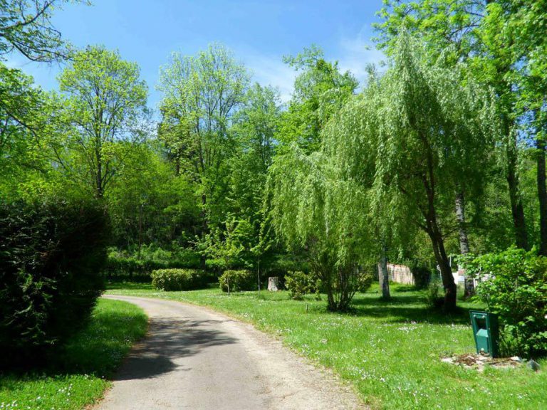 Camping Le Haut Salat staanplaats 768x576