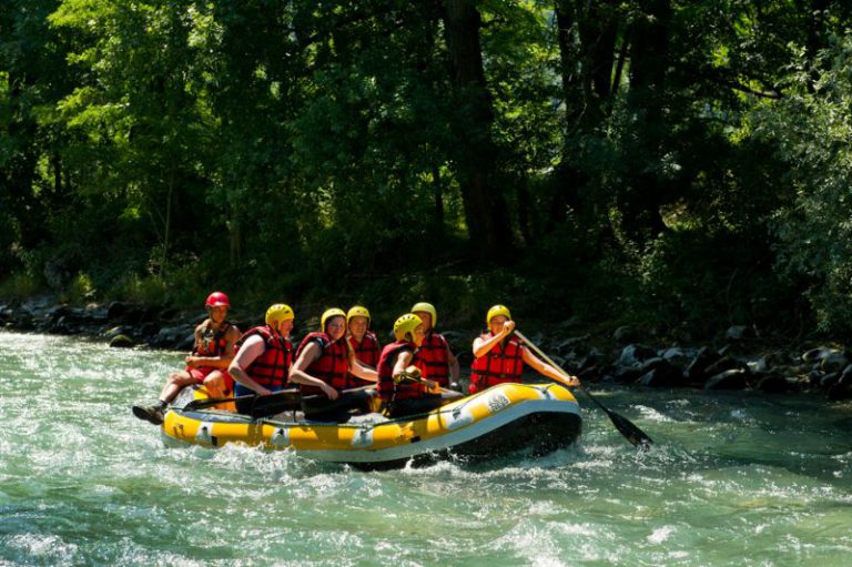 Camping Le Hounta raften 768x511