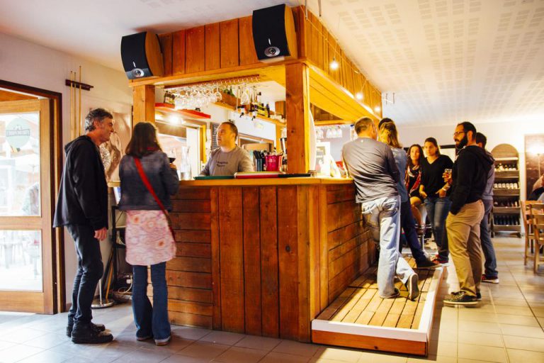 Camping Le Malazéou bar 768x512