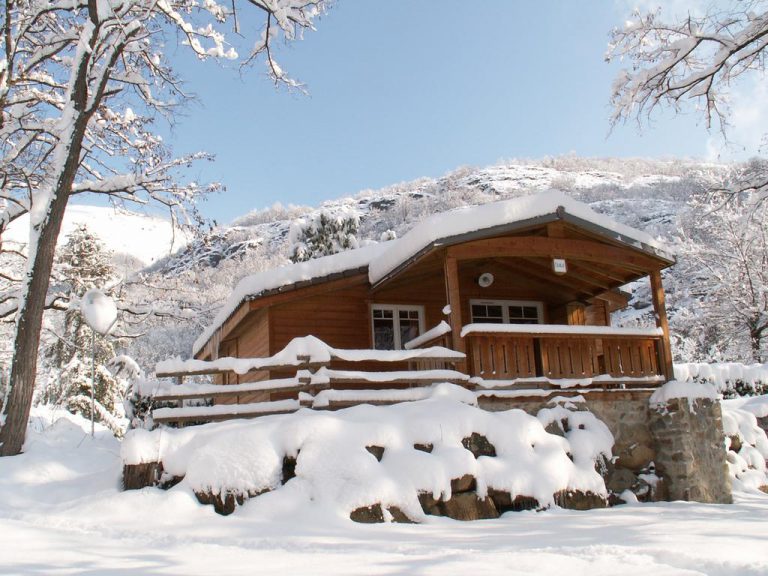 Camping Le Malazéou wintersport chalet huren 768x576