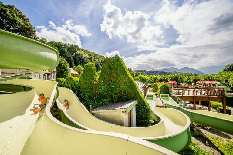 Camping Le Monlôo glijbanen 768x512