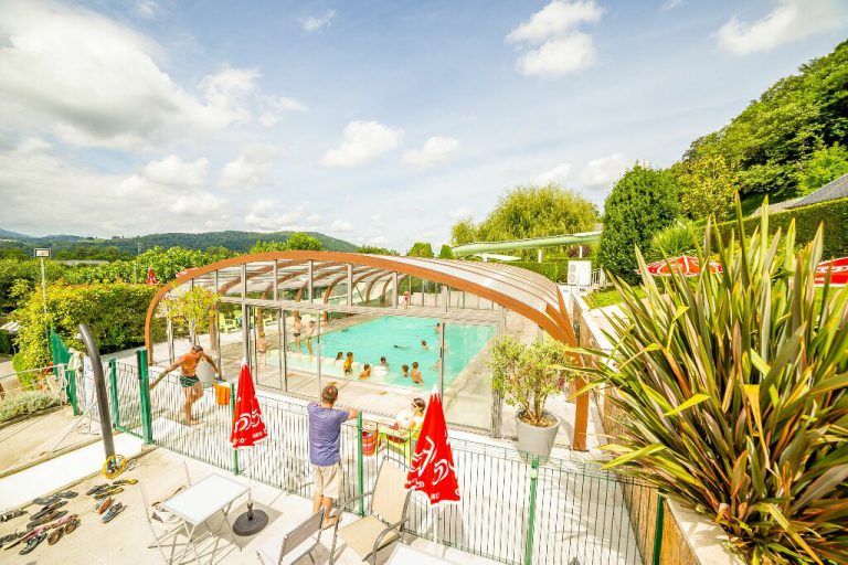 Camping Le Monlôo overdekt zwembad 768x512
