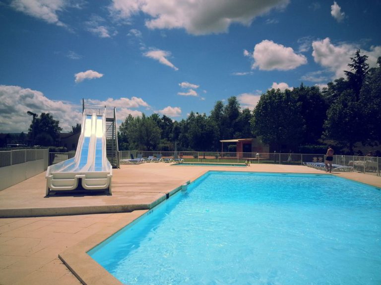 Camping Les Portes Du Beaujolais glijbaan 768x576