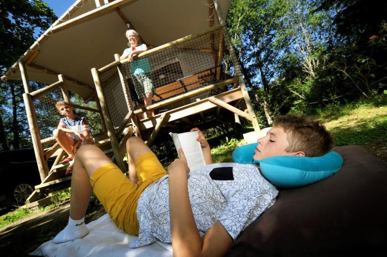 Camping Les Vernières lodgtent huren 768x511