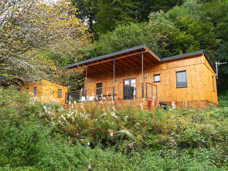 Camping Les Vernières stacaravan huren 768x576