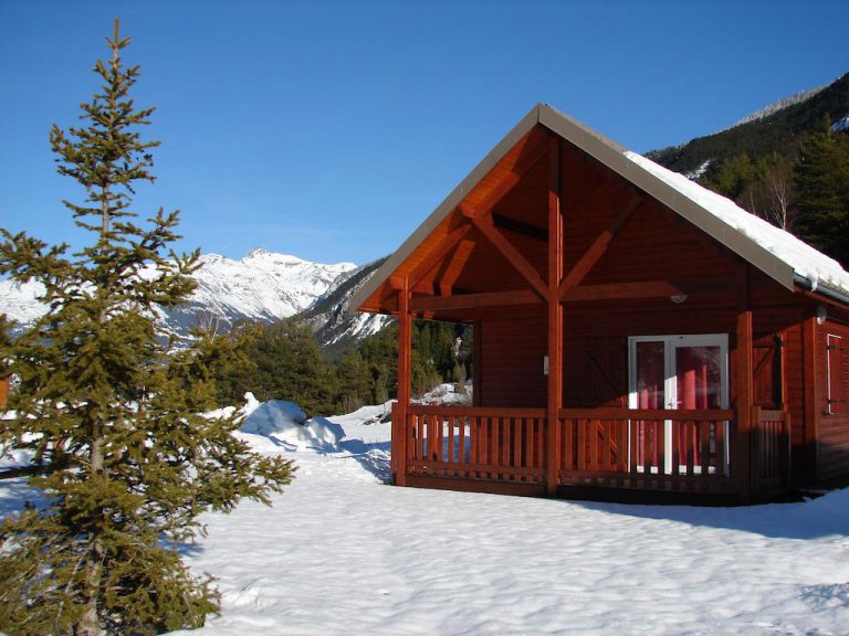 Camping Municipal Le Val D Ambin chalets 768x576