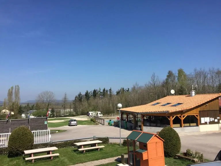 Camping Porte des Vosges  768x576