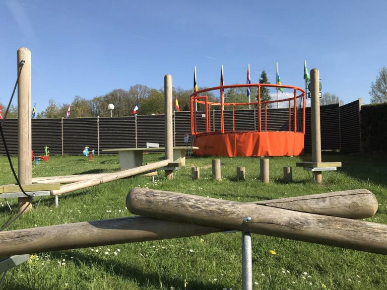 Camping Porte des Vosges speeltuin 768x576