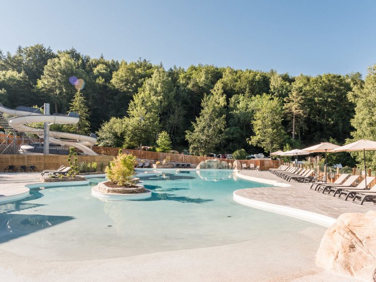 Camping Yelloh Village l Etoile des Neiges zwembad 768x576