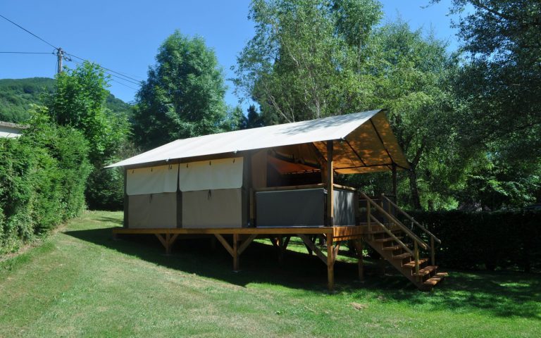 Camping des Blats lodgetent huren 768x480