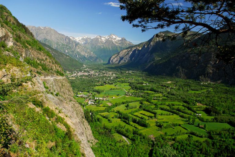 Camping les Cascades Le Bourg d Oisans dal 768x514