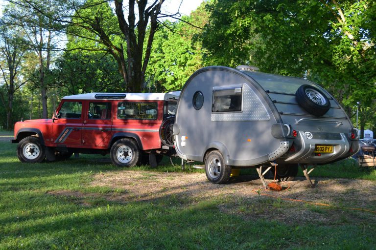 Camping les Plages de l Ain staanplaats 768x512