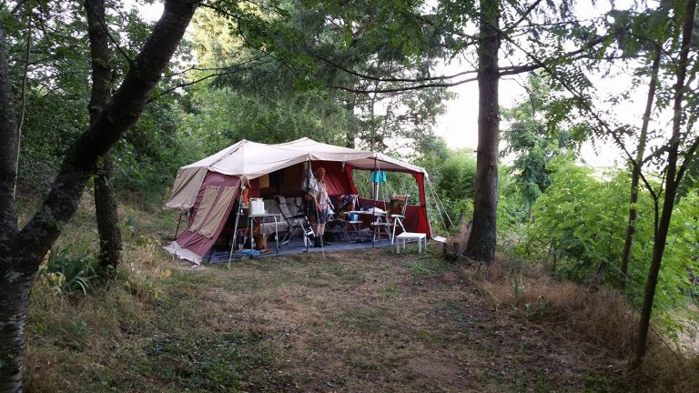 Camping Aire Naturelle de Les Cerisiers staanplaats 768x432