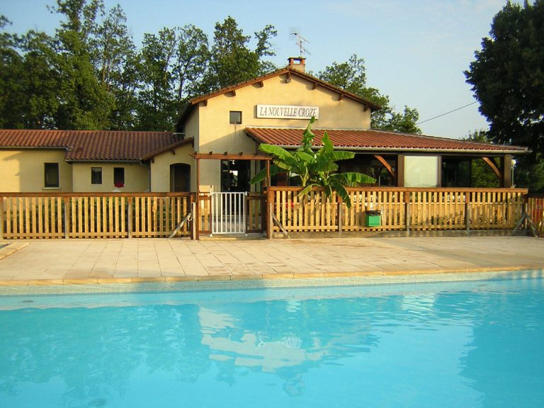 Camping La Nouvelle Croze Dordogne zwembad 768x576