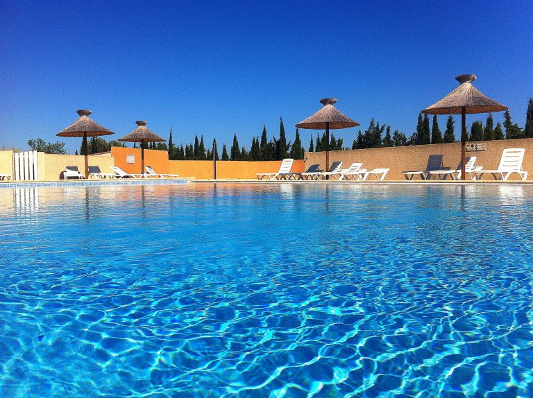 Camping Le Fun zwembad 768x574