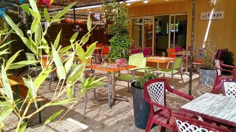 Camping Le Garrigon restaurant 768x432