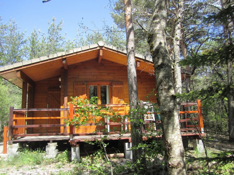 Camping Le Parc des Sérigons chalet huren 768x576