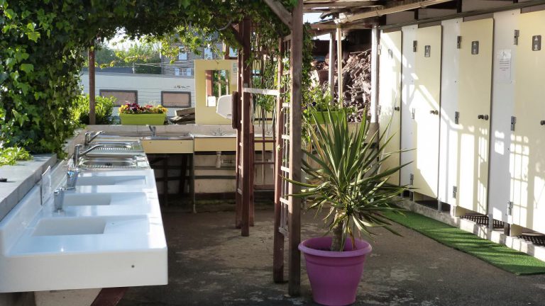Camping Le Picard sanitair 768x432
