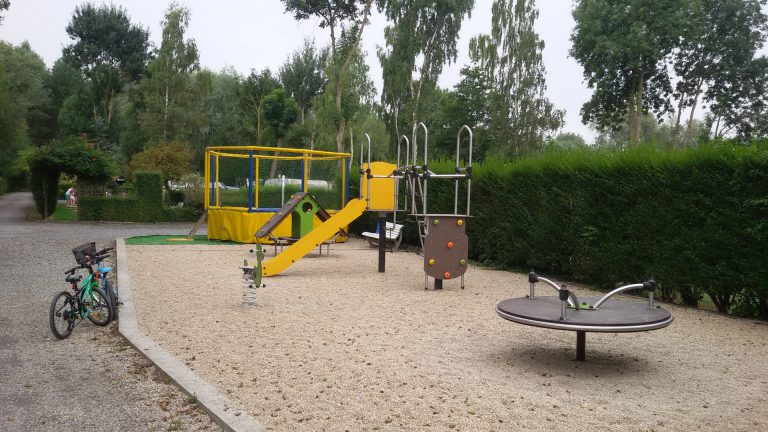Camping Les Puits Tournants speeltuin 768x432