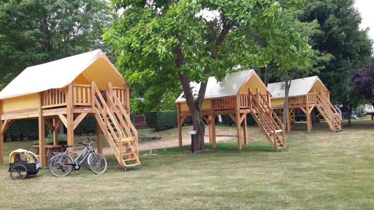 Camping Touristique de Gien lodgetent huren 768x432