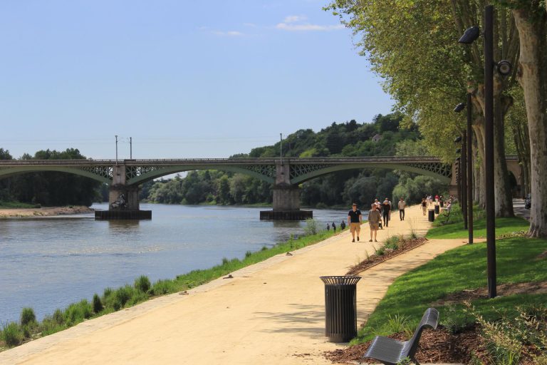 Camping de Nevers stadscamping Nevers loire 768x512