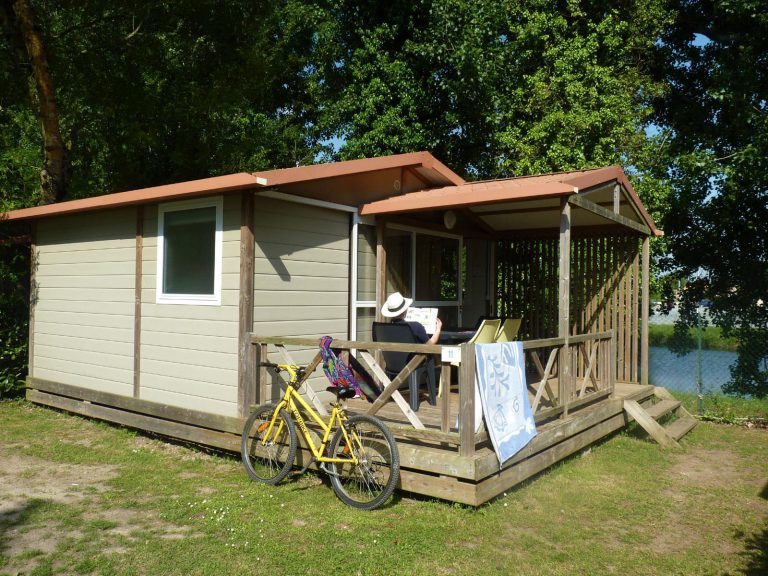 Camping de la Gères chalet huren 768x576