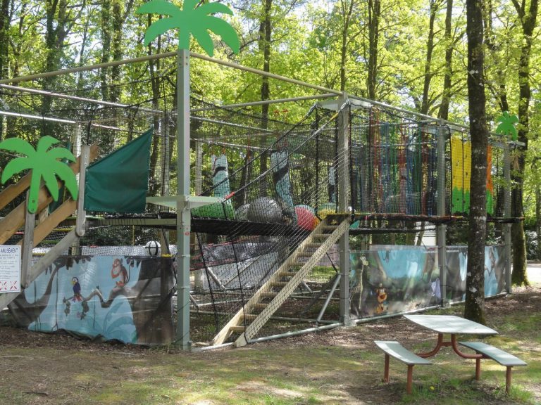 Camping du Haras ziplijnen 768x576