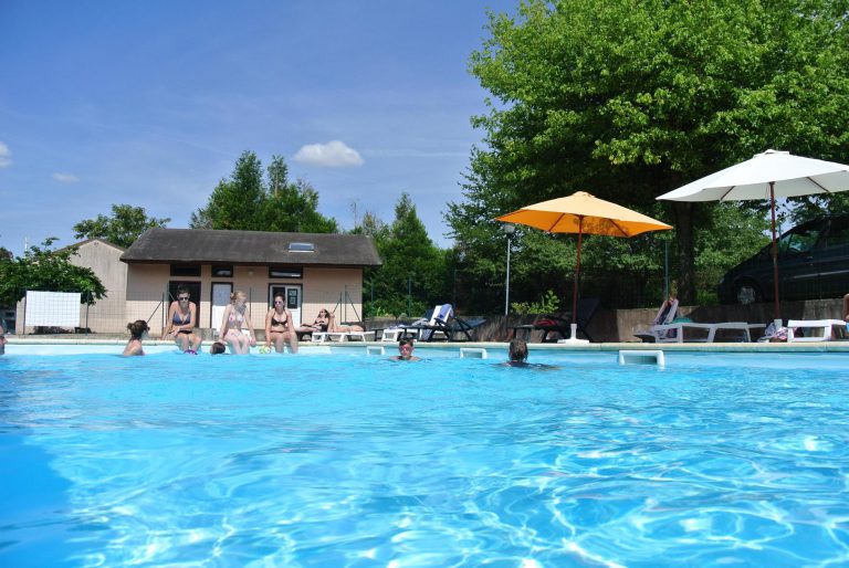 camping du breuil zwembad 768x514