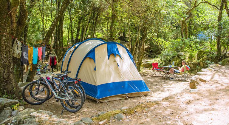Camping Funtana a Ora in Ota op Corsica staanplaats 768x419