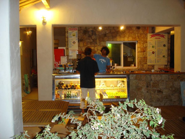 Camping La Clé des Champs in Calvi op Corsica bar 768x576