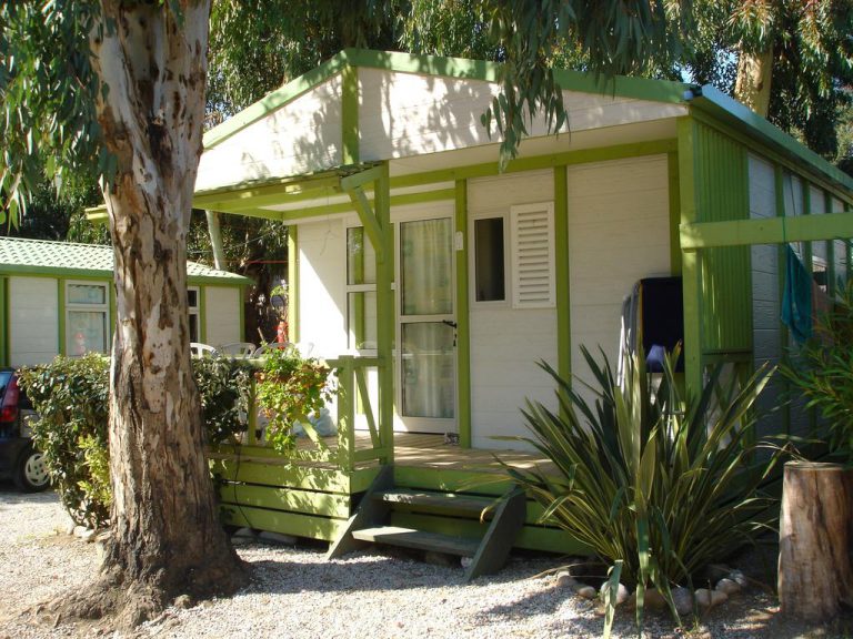 Camping La Clé des Champs in Calvi op Corsica stacaravan huren 768x576