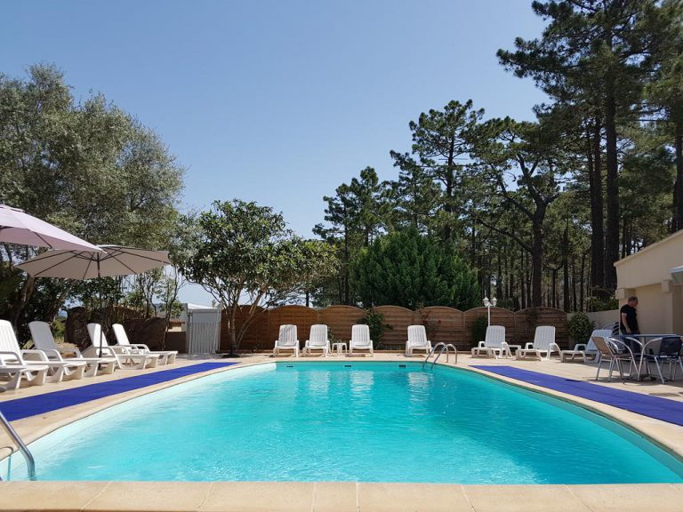Camping Les Jardins du Golfe in Porto Vecchio op Corsica zwembad 768x576
