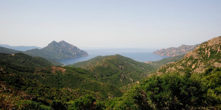 Camping Marina Di Sorbo in Sorbo Ocagnano op Corsica omgeving 768x384