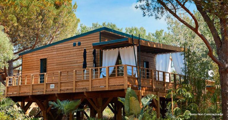 Camping Merendella in San Nicolao op Corsica lodge op palen 768x404