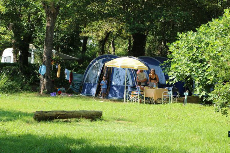 Camping Merendella in San Nicolao op Corsica staanplaats 768x512