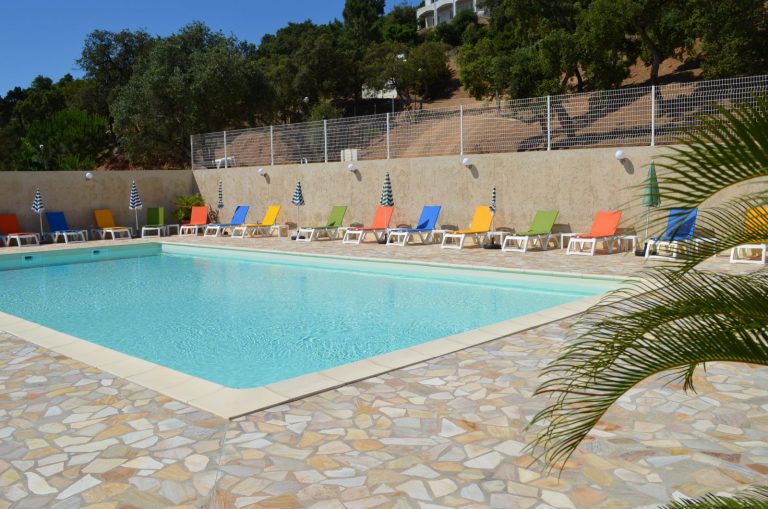 Camping Mozziconaccio zwembad 2 768x509