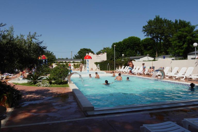 Camping Sol y Mar Argelès sur Mer zwembad 768x512