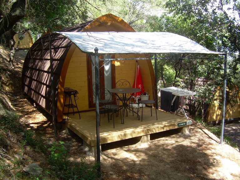 Camping Torraccia in Cargèse op Corsica chalet huren 768x576