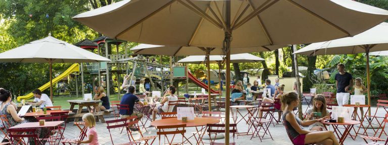 Camping Huttopia Beaulieu sur Dordogne terras 768x288