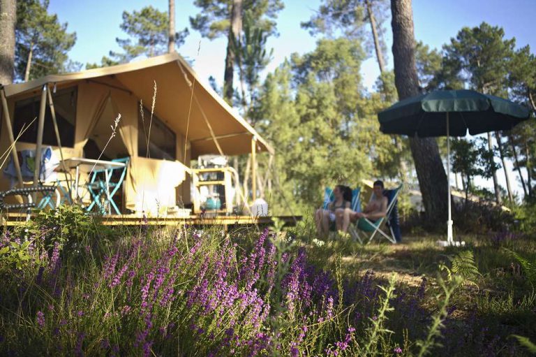 Camping Huttopia Landes Sud staanplaats 768x511