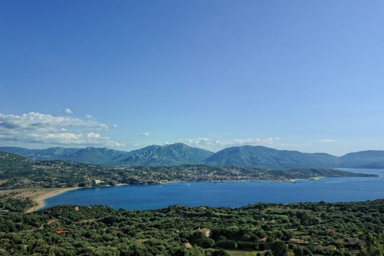 Camping U Libecciu in Olmeto op Corsica Olmeto Plage 768x512