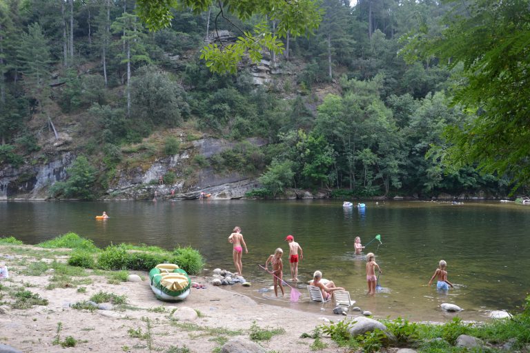 Camping Domaine de Gil Ardeche spelen in de Ardeche 768x512