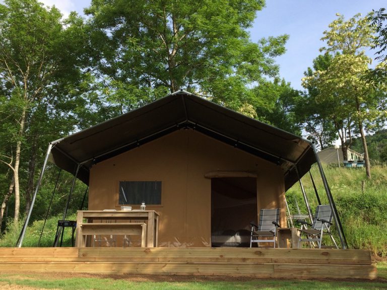 Camping L Ardéchois Ardeche safaritent huren 768x576