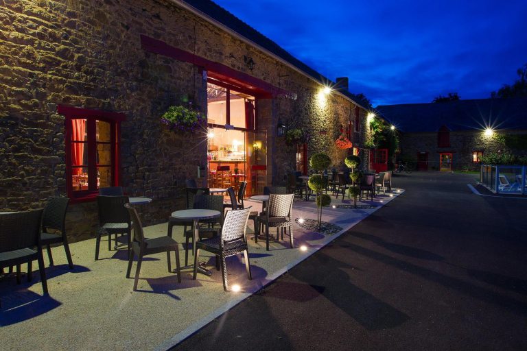 Camping Domaine du Logis terras 768x512